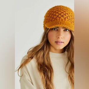 ‼️RARE‼️🎸Free People🎸🔥NWT🔥Bobble Cabbie in Ochre
